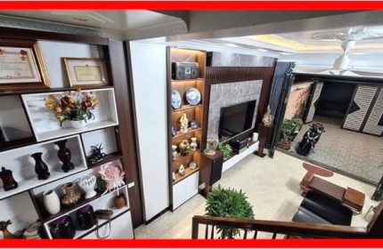 HIẾM. nhà Kđt Mậu Lương 50m2, 5 TẦNG, giá 12 tỷ. PHÂN LÔ - Ô TÔ TRÁNH - VỈA HÈ - KINH DOANH - TIỆN ÍCH BẠT NGÀN.